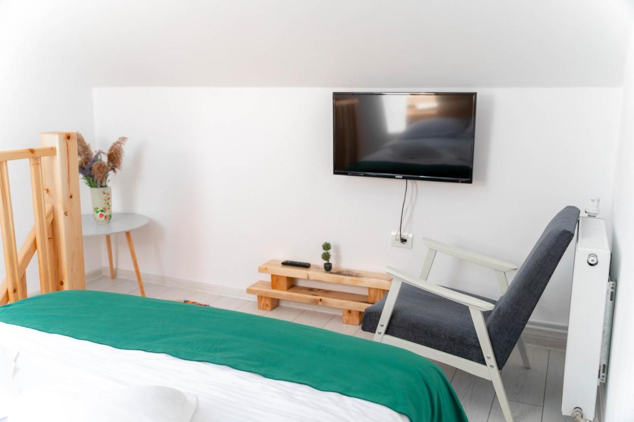 קורטאה דה ארגס La Fanar Guesthouse מראה חיצוני תמונה