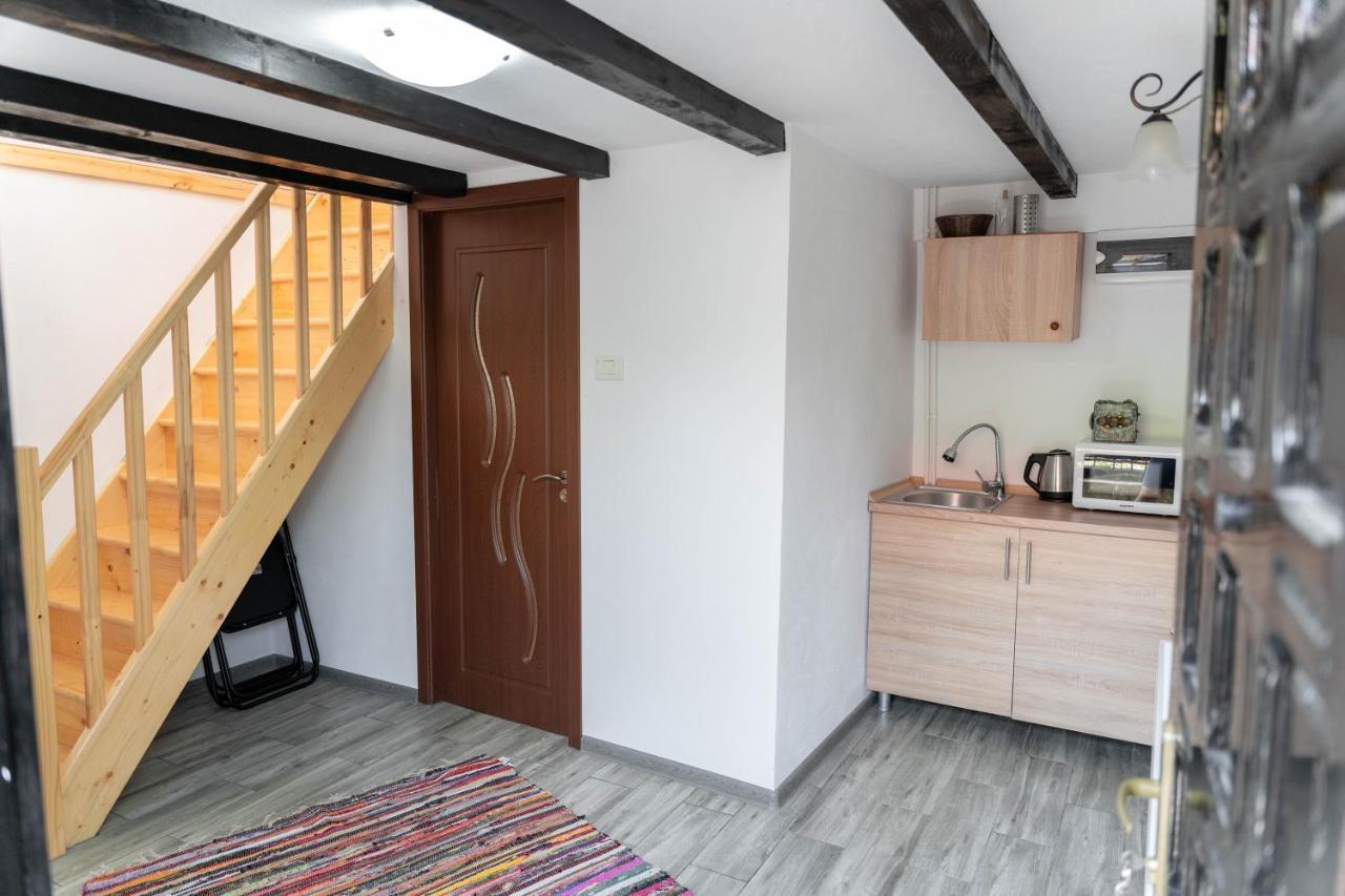 קורטאה דה ארגס La Fanar Guesthouse מראה חיצוני תמונה