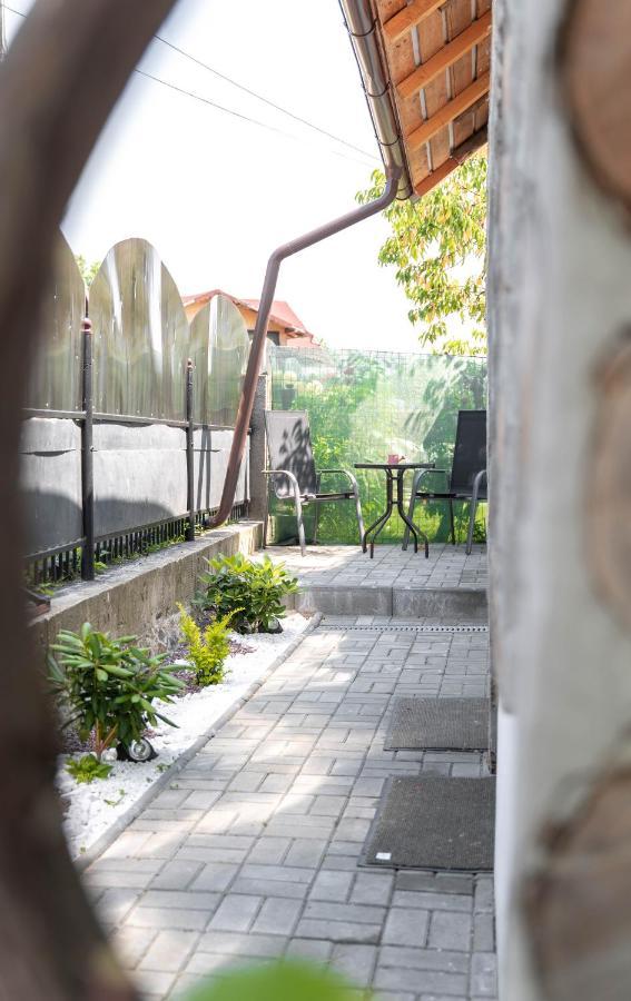 קורטאה דה ארגס La Fanar Guesthouse מראה חיצוני תמונה