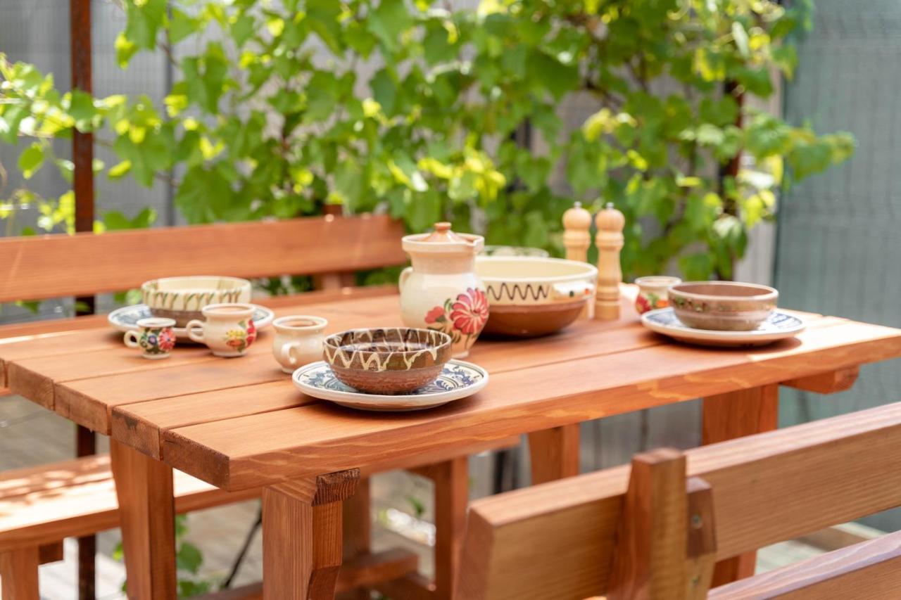 קורטאה דה ארגס La Fanar Guesthouse מראה חיצוני תמונה
